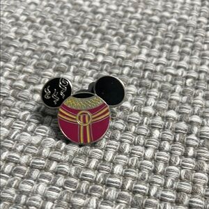 Disney making icon villains mystery pin-  Mother Gothel